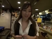 與高級日式餐廳經理要一個女侍應幫忙 星野夏娃